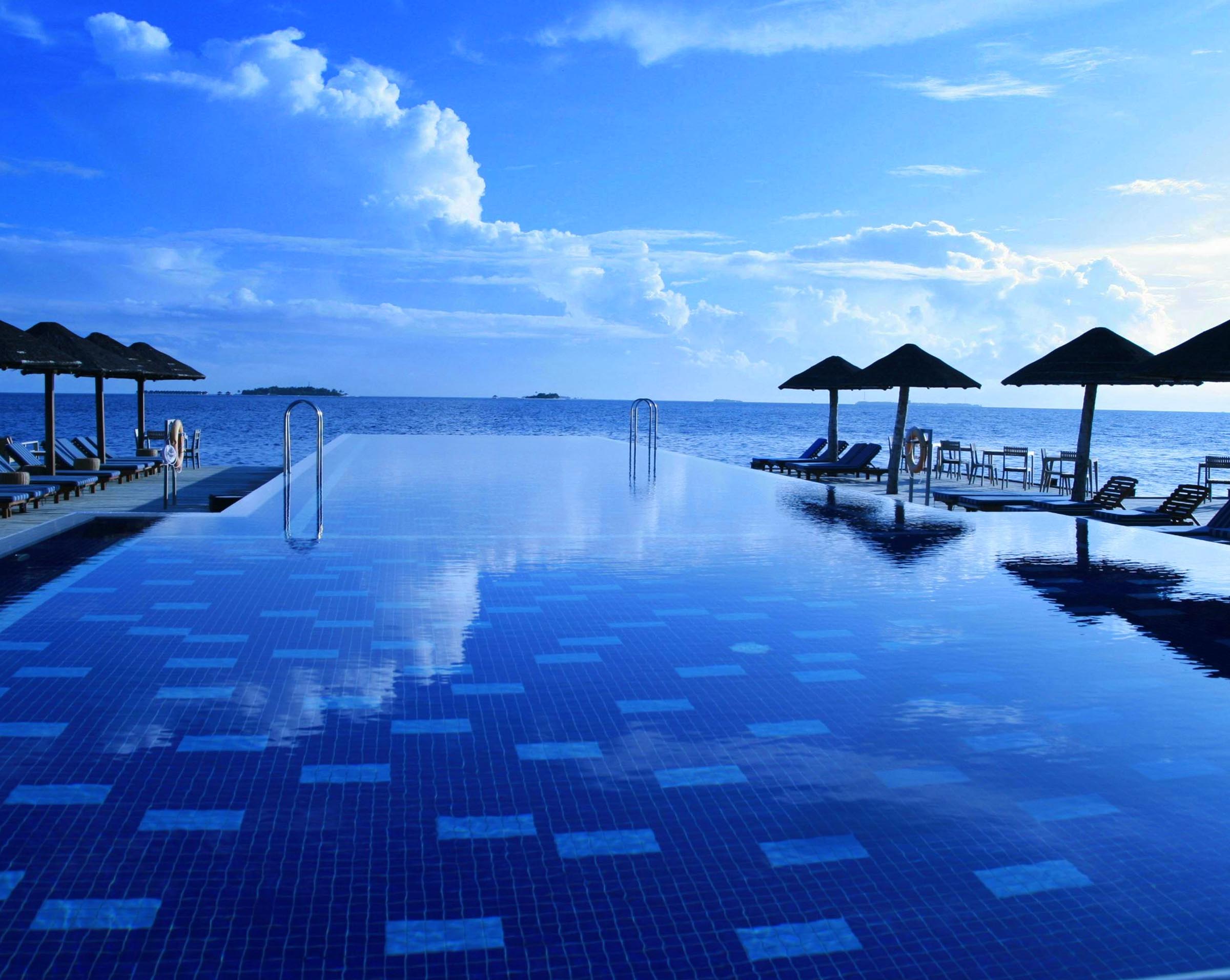 Villas over the waters of Raa Atoll